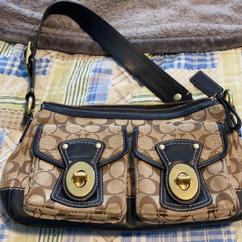 Handbag